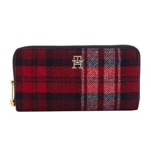 Tommy Hilfiger iconic wallets MSRP $64